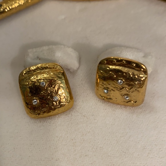 Fifth Avenue Collection Gold Collar Necklace set - Picture 3 of 5